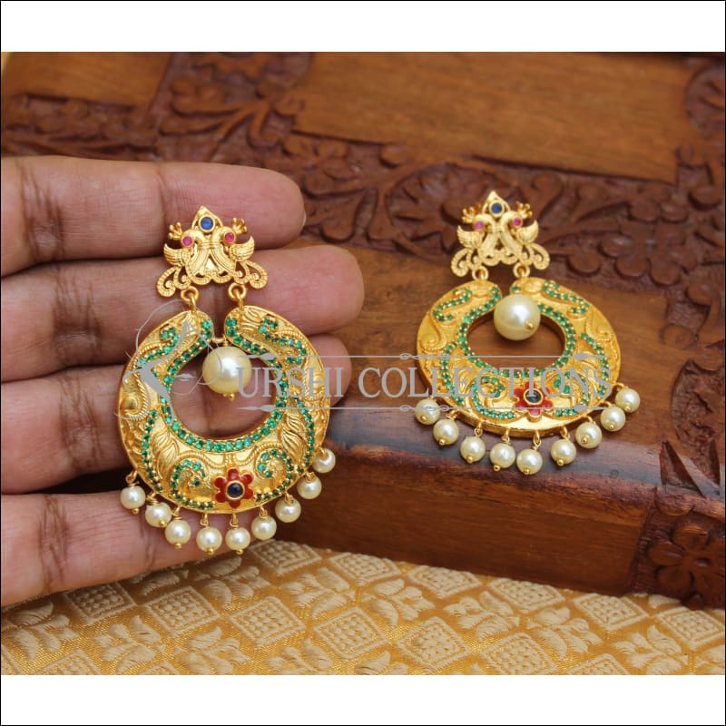 MATTE FINISH DESIGNER EARRINGS UTV225 - GREEN - Earrings