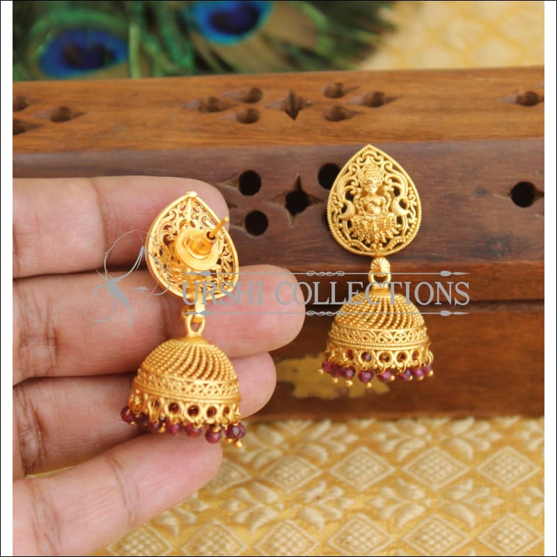 Matte finish temple earrings M321 - Earrings